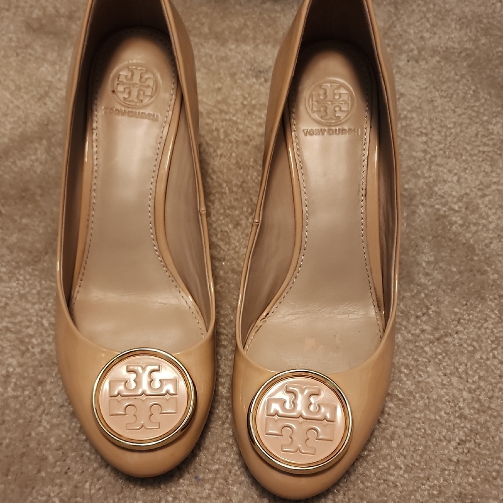 Tory Burch Tan Flats with Signature Medallion